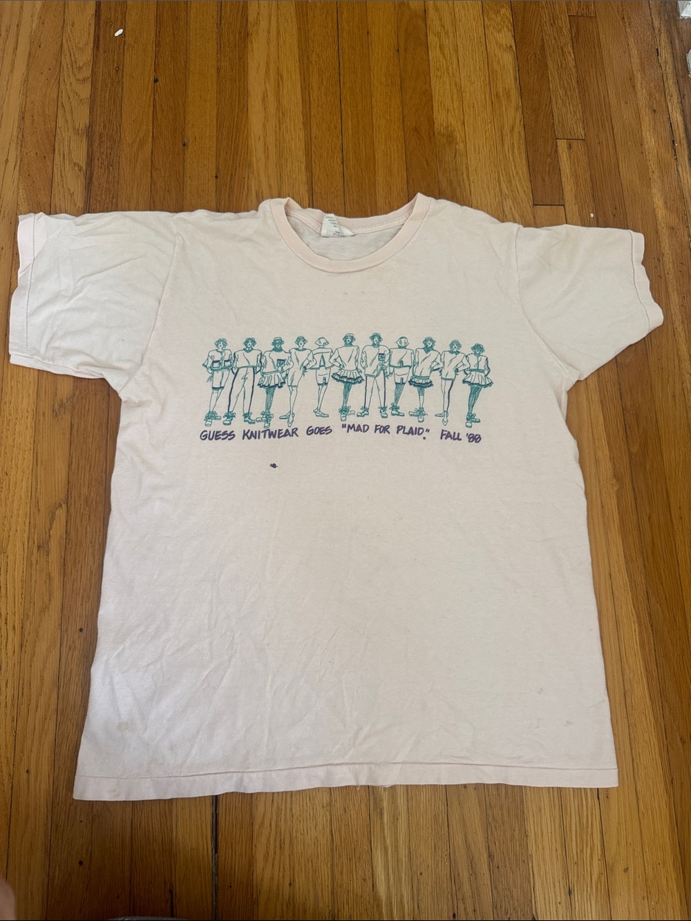 Vintage guess t-shirt